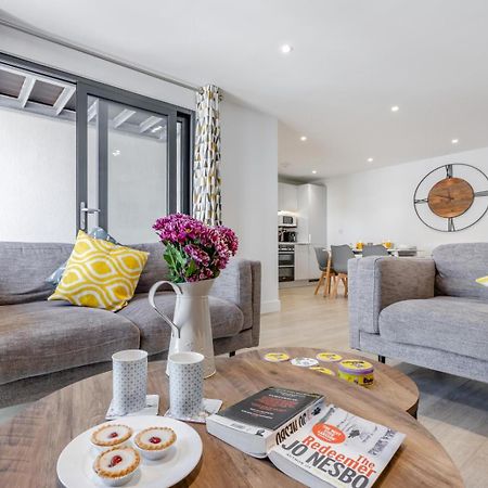 8 Middlecombe - Luxury Apartment At Byron Woolacombe, Only 4 Minute Walk To Woolacombe Beach! Ngoại thất bức ảnh